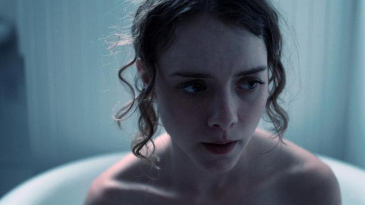 starvinginsuburbia_shower_HD_768x432-16x9
