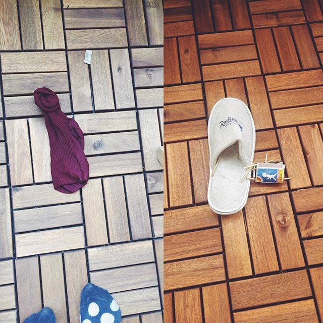 Min granne brukar slänga ner sina grejer på min balkong. Eller är det hans hemsläps grejer typ? ¯\_(ツ)_/¯ Aja, tack för snus, strumpa, tändstickor och toffla från Radisson. Ska göra en voodoo-installation nu.