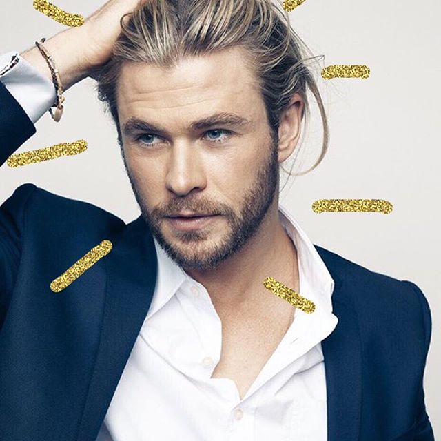 Chris Hemsworth får vara med i Ghostbusters (2016). Vet ni vad hans roll är????? SEXIG RECEPTIONIST hahhah ÄLSKARRRR 😎😎😎