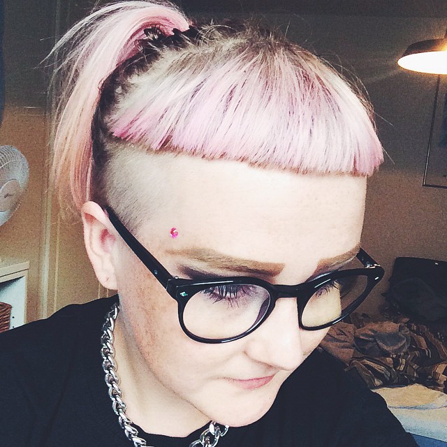 🎀