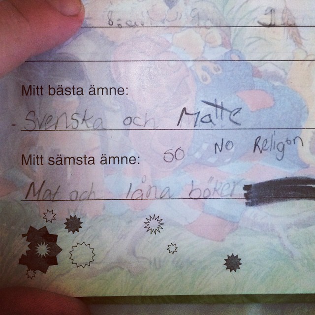 "Sämsta ämne: Mat och låna böcker". Låter rimligt?! 😂 hahahaa