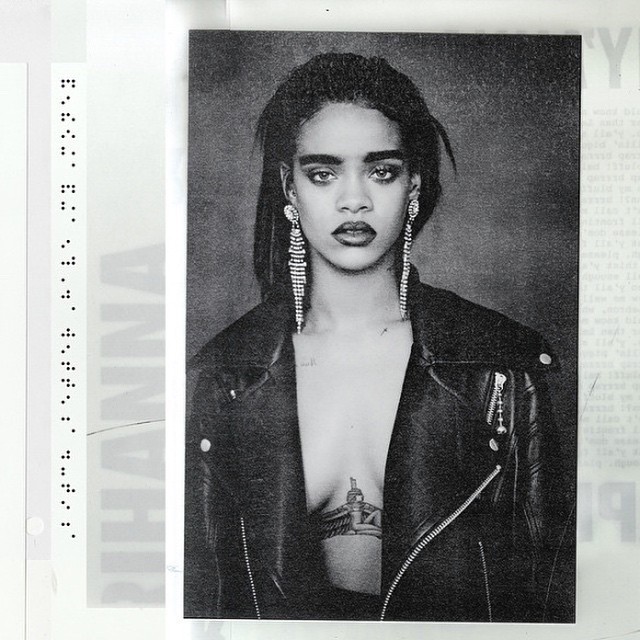 💕 Men asså *SWOOOOON* Rihanna 💕 Har du hört att Rihanna har blivit en Dior girl? @badgalriri gone Dior gal Riri. Det är lite pinsamt för Dior, eftersom det är första gången någonsin (Dior grundades för 70 år sedan) de anlitar en svart kvinna som sin Dior Girl. Så istället för att gratta Rihanna är det definitivt på sin plats att gratta Dior för den fantastiska värvningen. Här kommer *världens minsta applåd* till Dior. 👏 Go Riri!!!